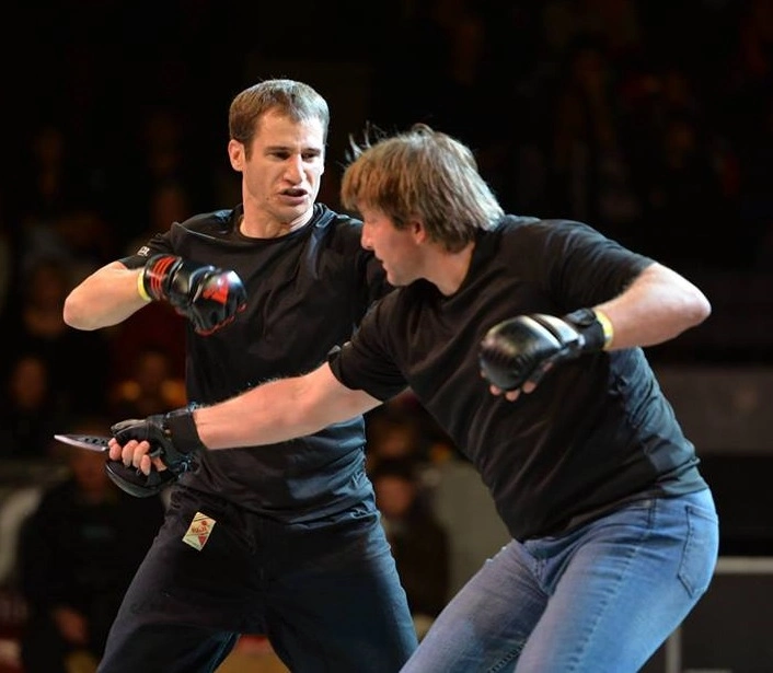 Défense urbaine à Biarritz - Fight School Biarritz